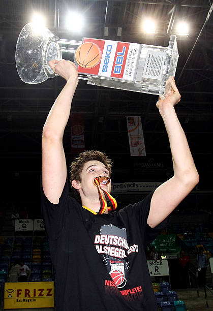 过度拉扯的 过度拉扯的