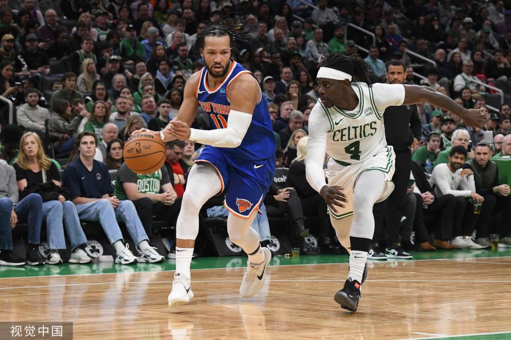 首轮比赛中 首轮比赛中