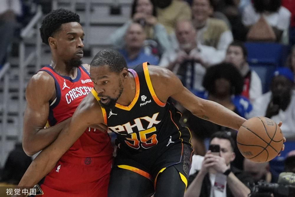 美国女子公 美国女子公