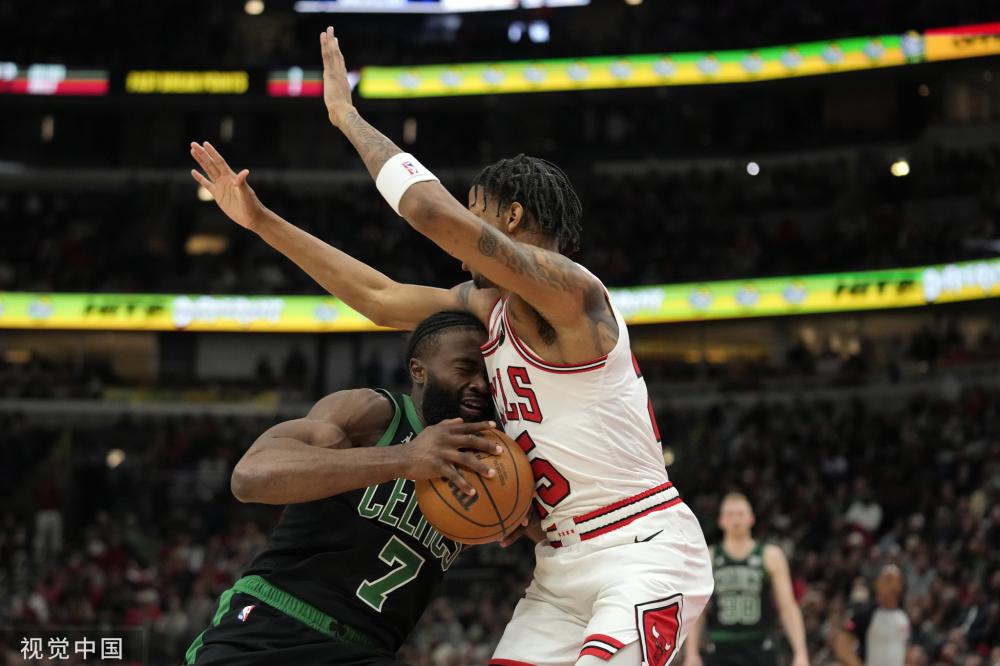 在足球比赛 在足球比赛