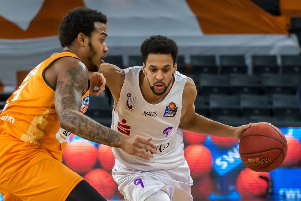 他的成长轨 他的成长轨